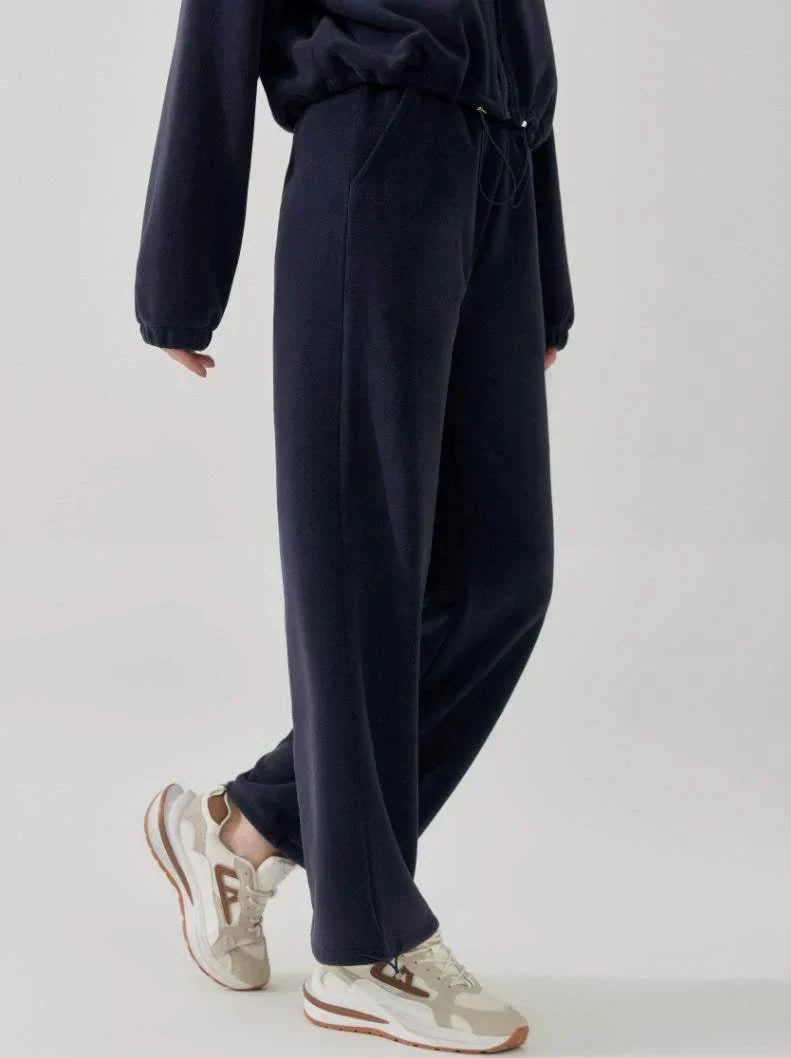 Zachte loungebroek voor de herfst met wijde pijpen en verstelbare taille – Dames