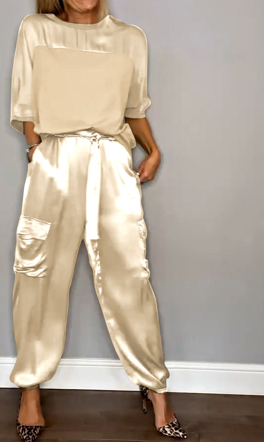 Comfortabele zomer set met korte mouwen en elegante pasvorm – Dames