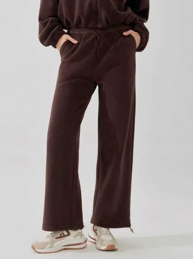 Zachte loungebroek voor de herfst met wijde pijpen en verstelbare taille – Dames