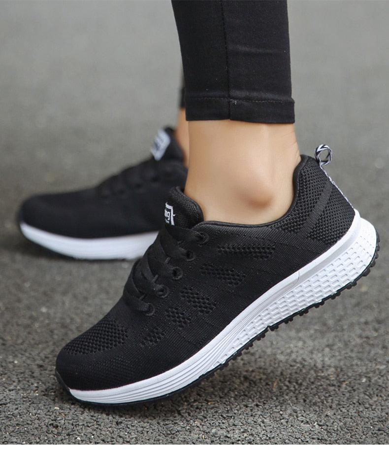 Lichtgewicht sneakers met ademend materiaal – Dames