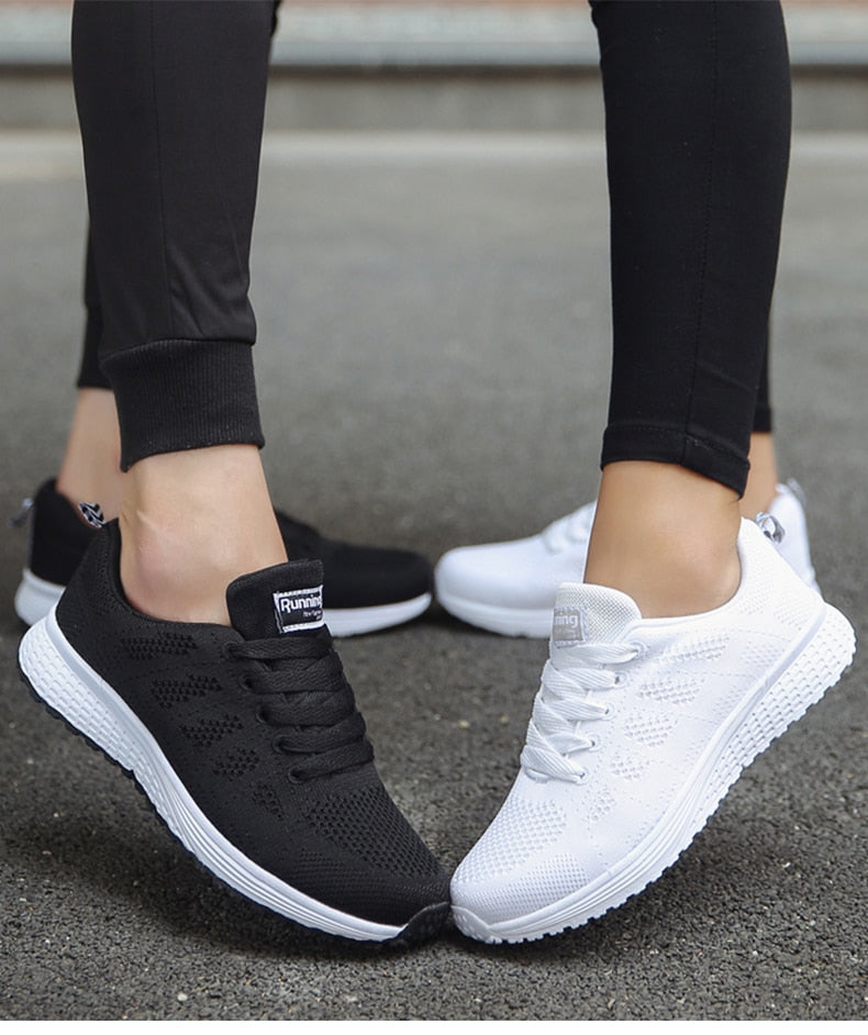 Lichtgewicht sneakers met ademend materiaal – Dames