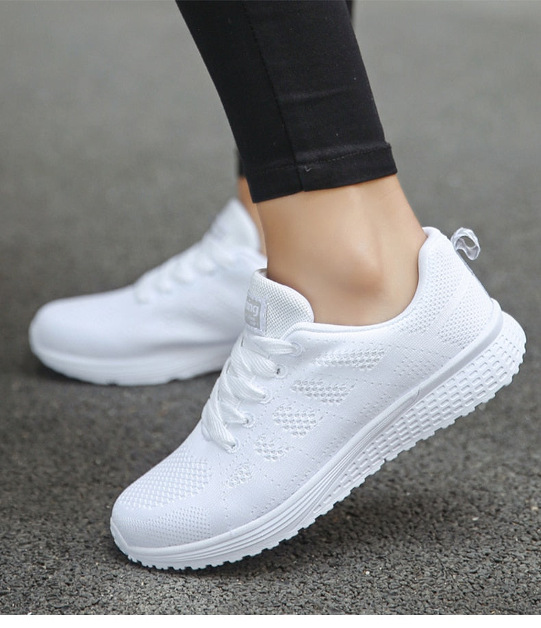 Lichtgewicht sneakers met ademend materiaal – Dames
