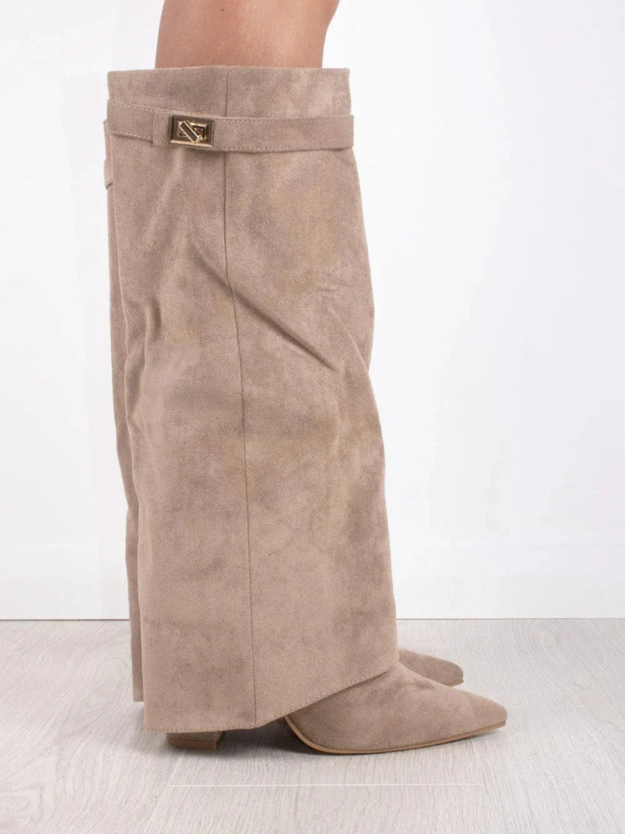 Elegante suède laarzen met hoge schacht en gouden detail – Dames