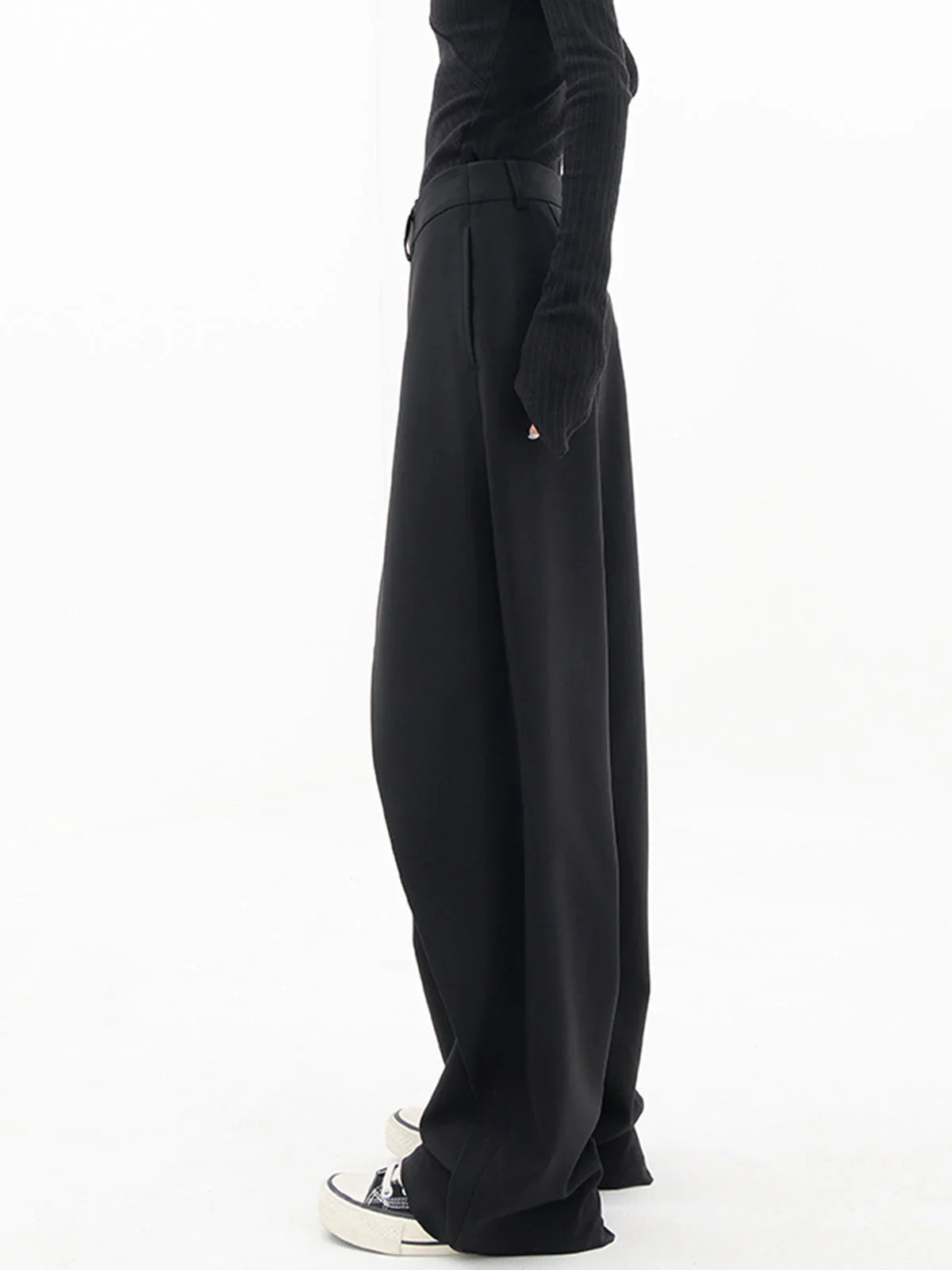 Comfortabele wijde broek van soepele stof voor alle seizoenen – Dames