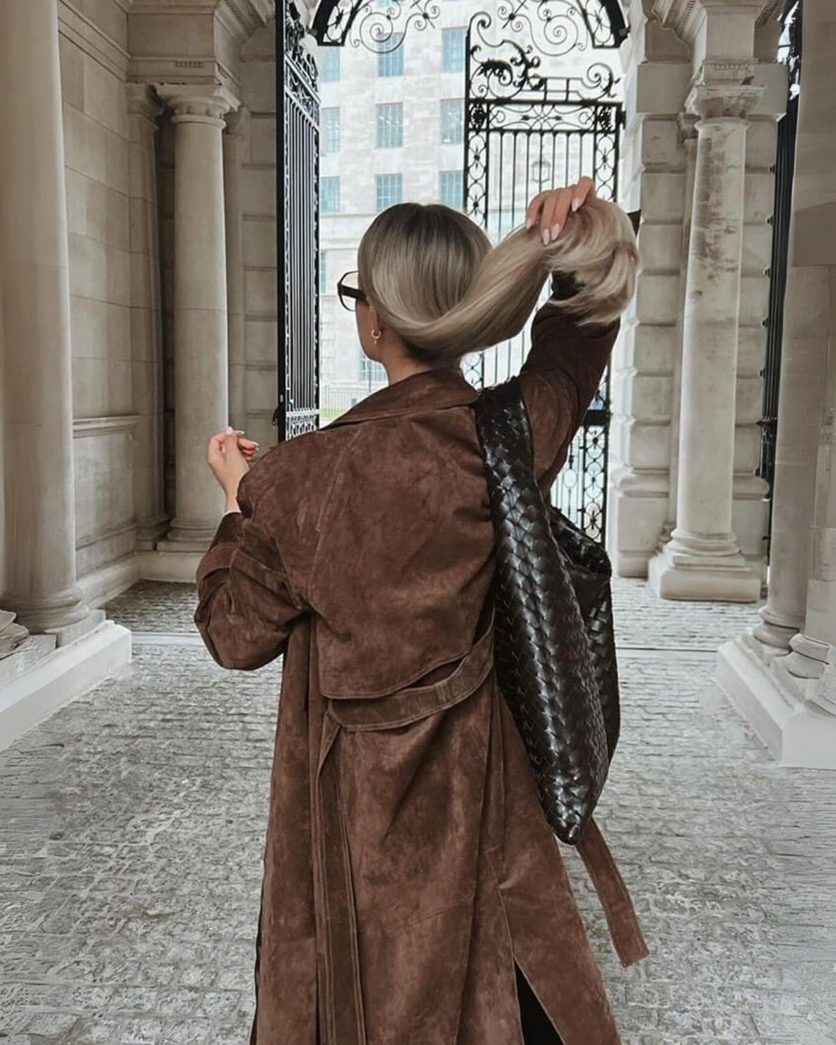 Elegante lange oversized trenchcoat van imitatieleer met ceintuur – Dames