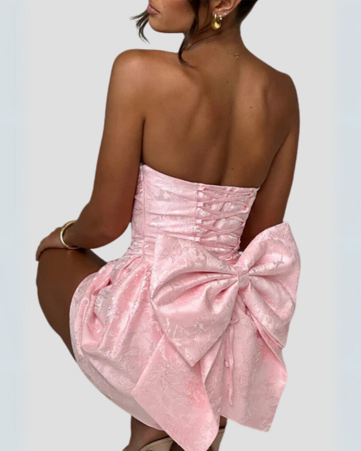 Elegante mini zomerjurk met strik op de rug - Dames