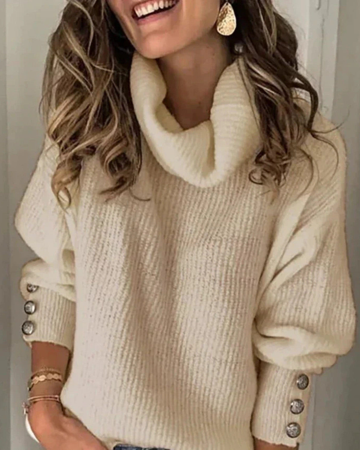 Elegante winter coltrui met stijlvolle knoopdetails – Dames