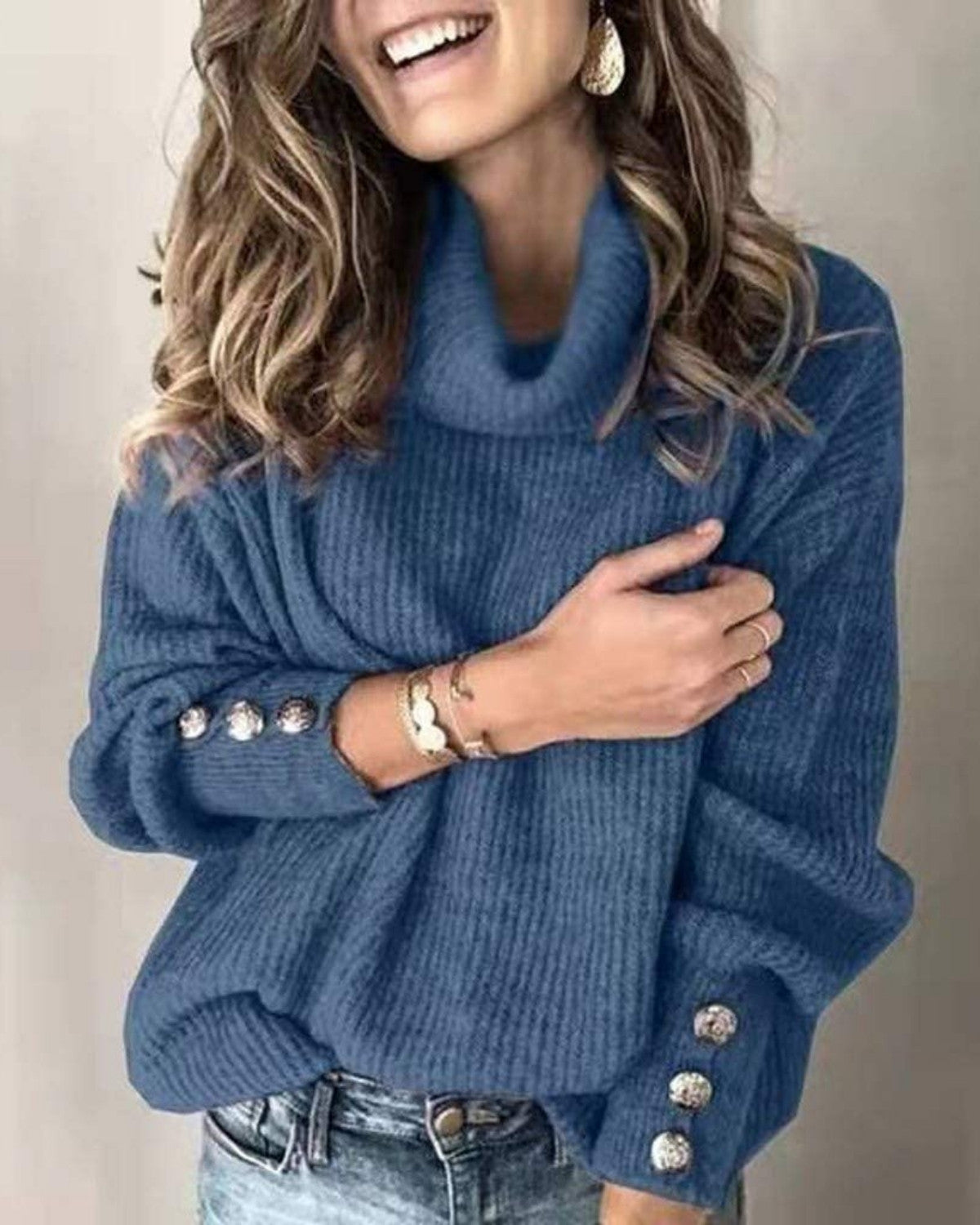Elegante winter coltrui met stijlvolle knoopdetails – Dames