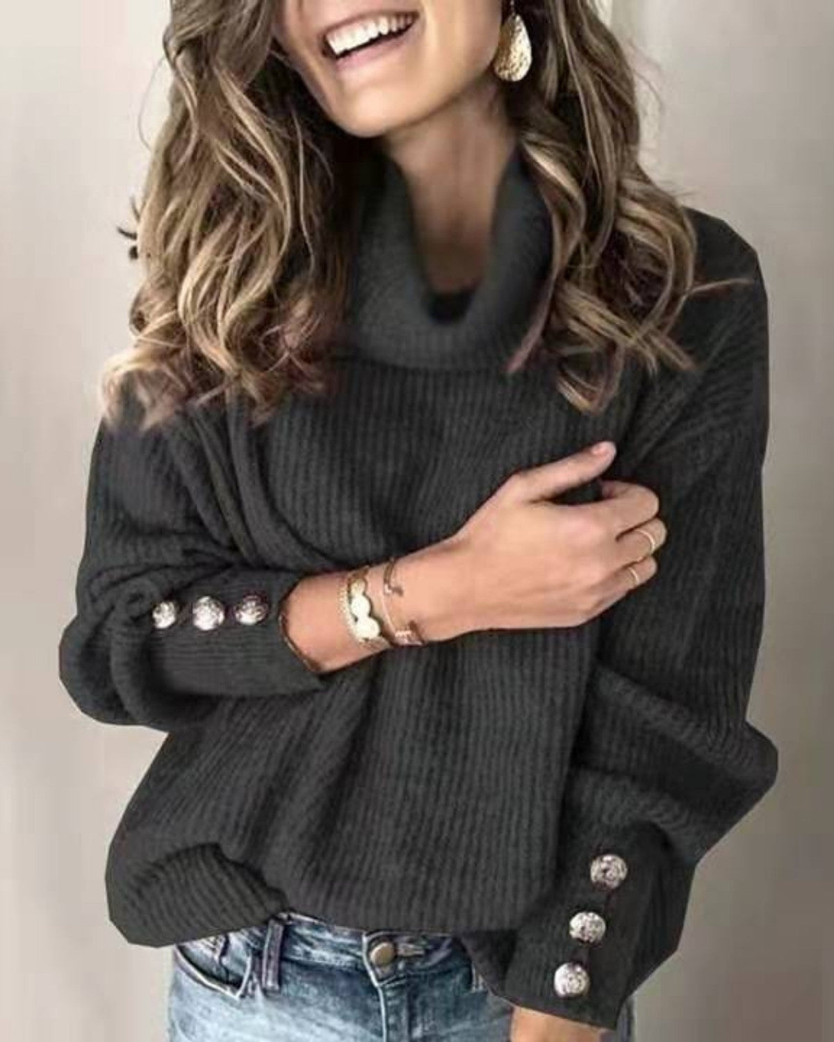 Elegante winter coltrui met stijlvolle knoopdetails – Dames