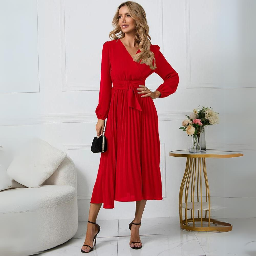Elegante jurk met geplooide riem en vloeiende stof – Dames
