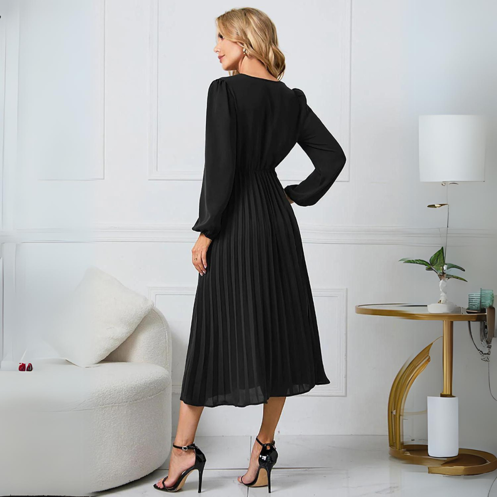 Elegante jurk met geplooide riem en vloeiende stof – Dames
