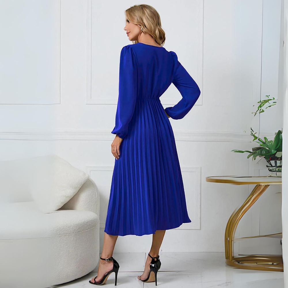 Elegante jurk met geplooide riem en vloeiende stof – Dames