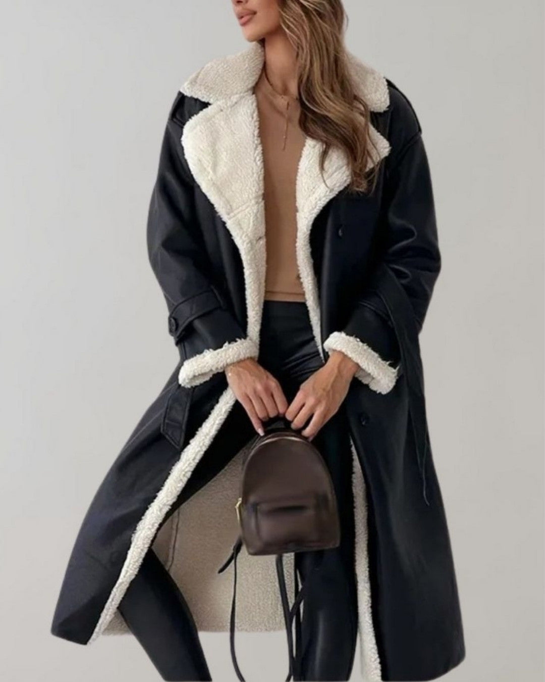 Lange elegante winterjas met gevoerde binnenkant – Dames