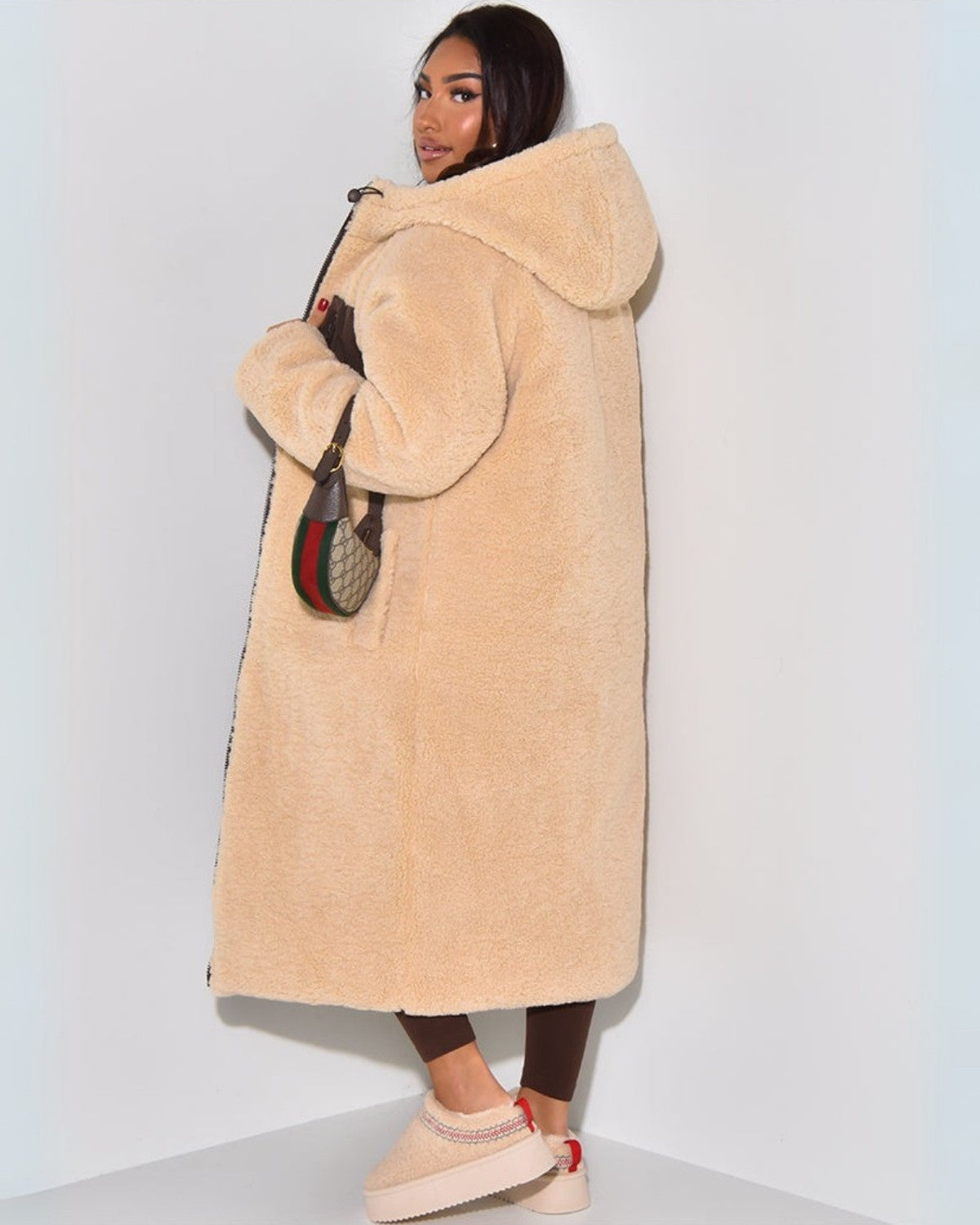 Omkeerbare winterjas met flatterende pasvorm en dubbelzijdig design – Dames