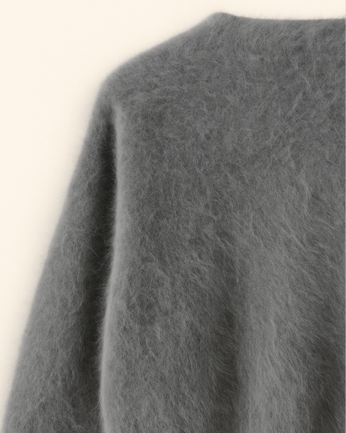 Verfijnd couture cardigan van kasjmierblend met elegante uitstraling – Dames