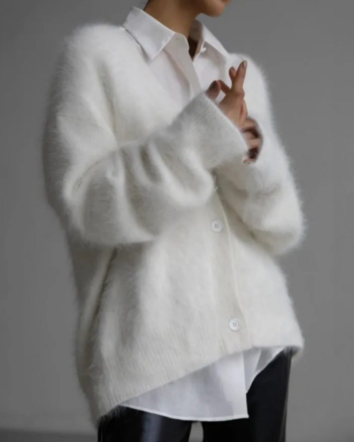 Verfijnd couture cardigan van kasjmierblend met elegante uitstraling – Dames