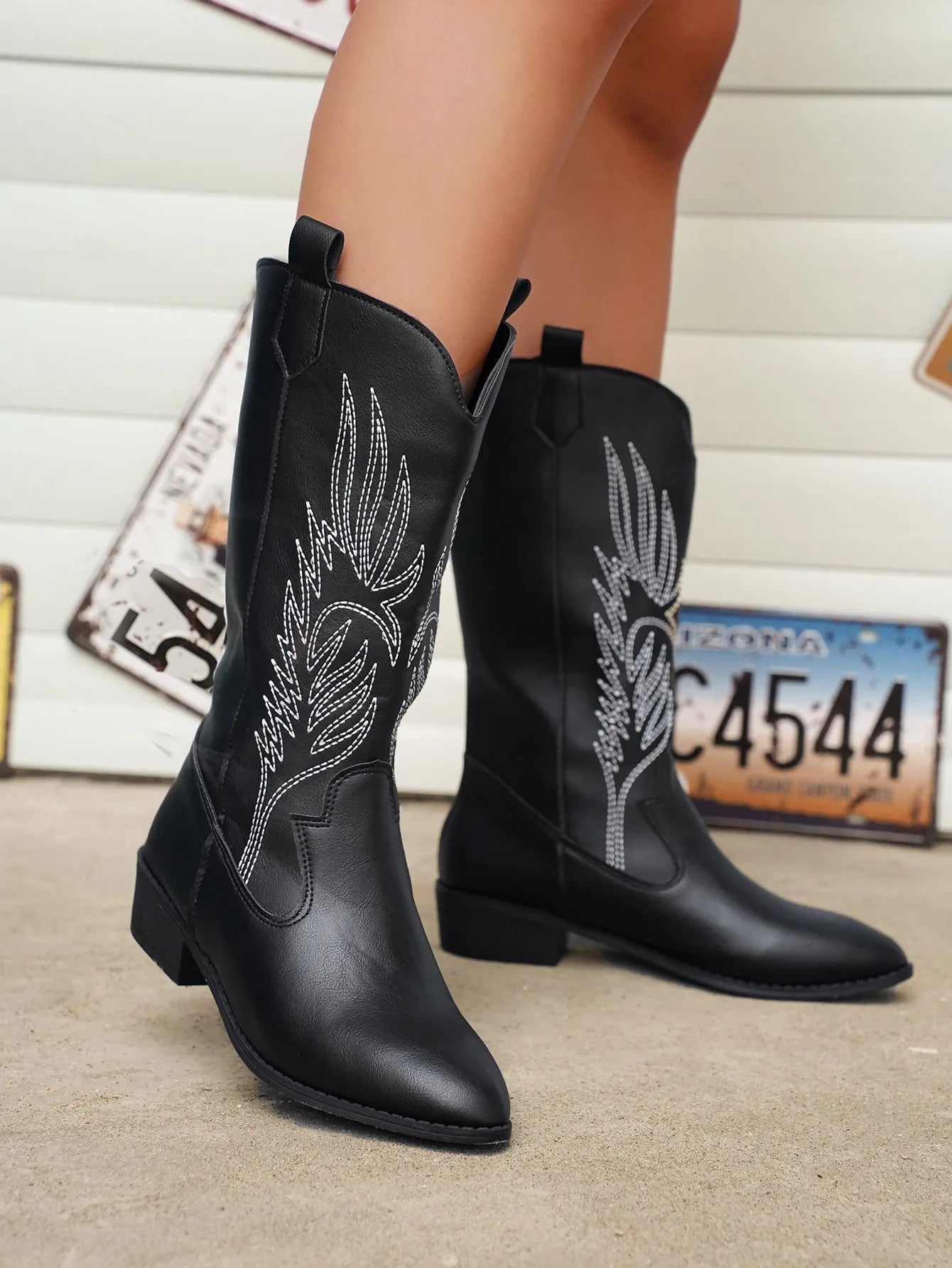 Stijlvolle cowboylaarzen winter met geborduurd western design – Dames