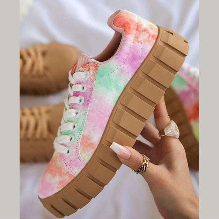 Stijlvolle lage sneakers met stevige zool en gewatteerde enkelkraag – Dames