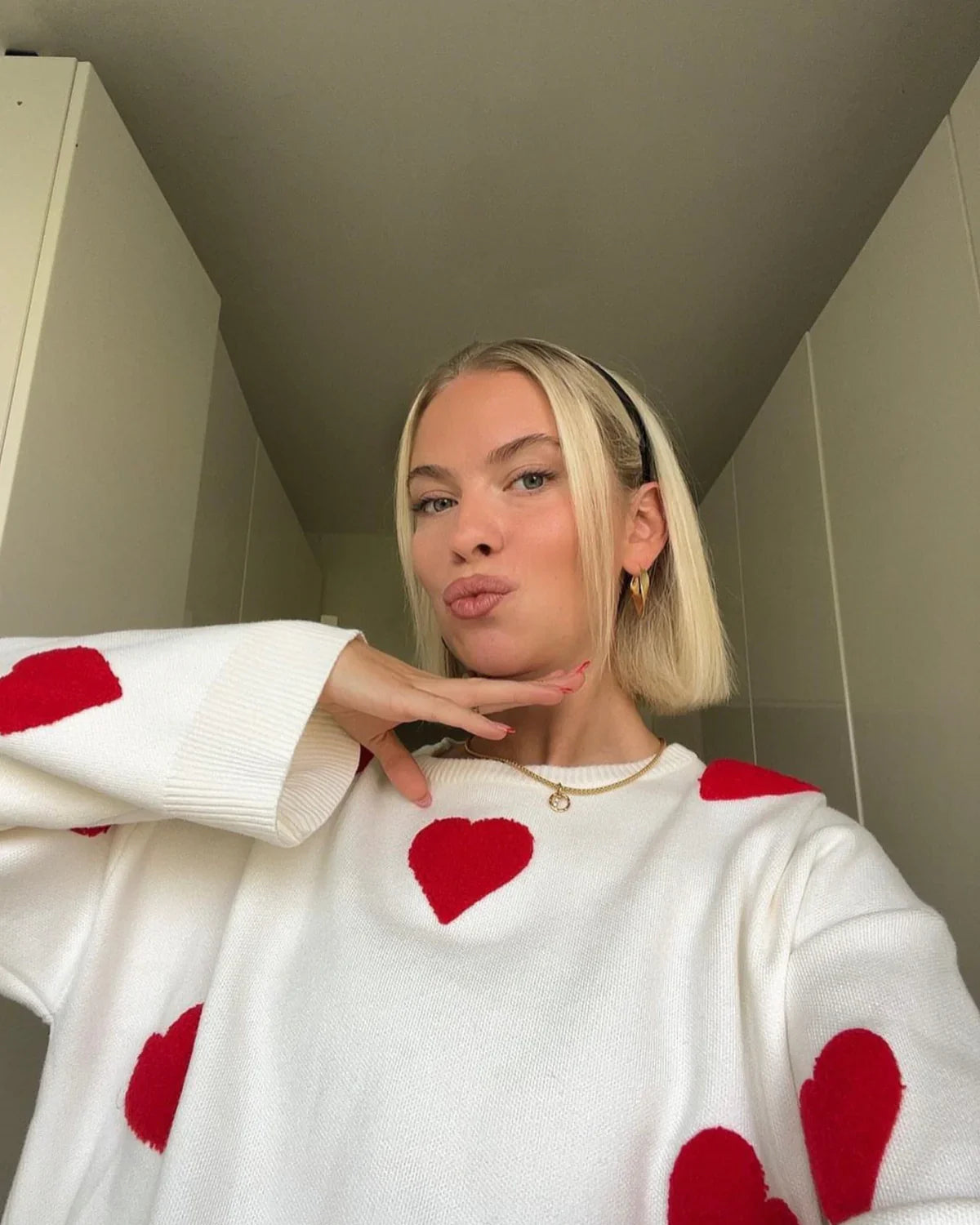 Zachte comfortabele oversized sweater van katoen met hartjes – Dames
