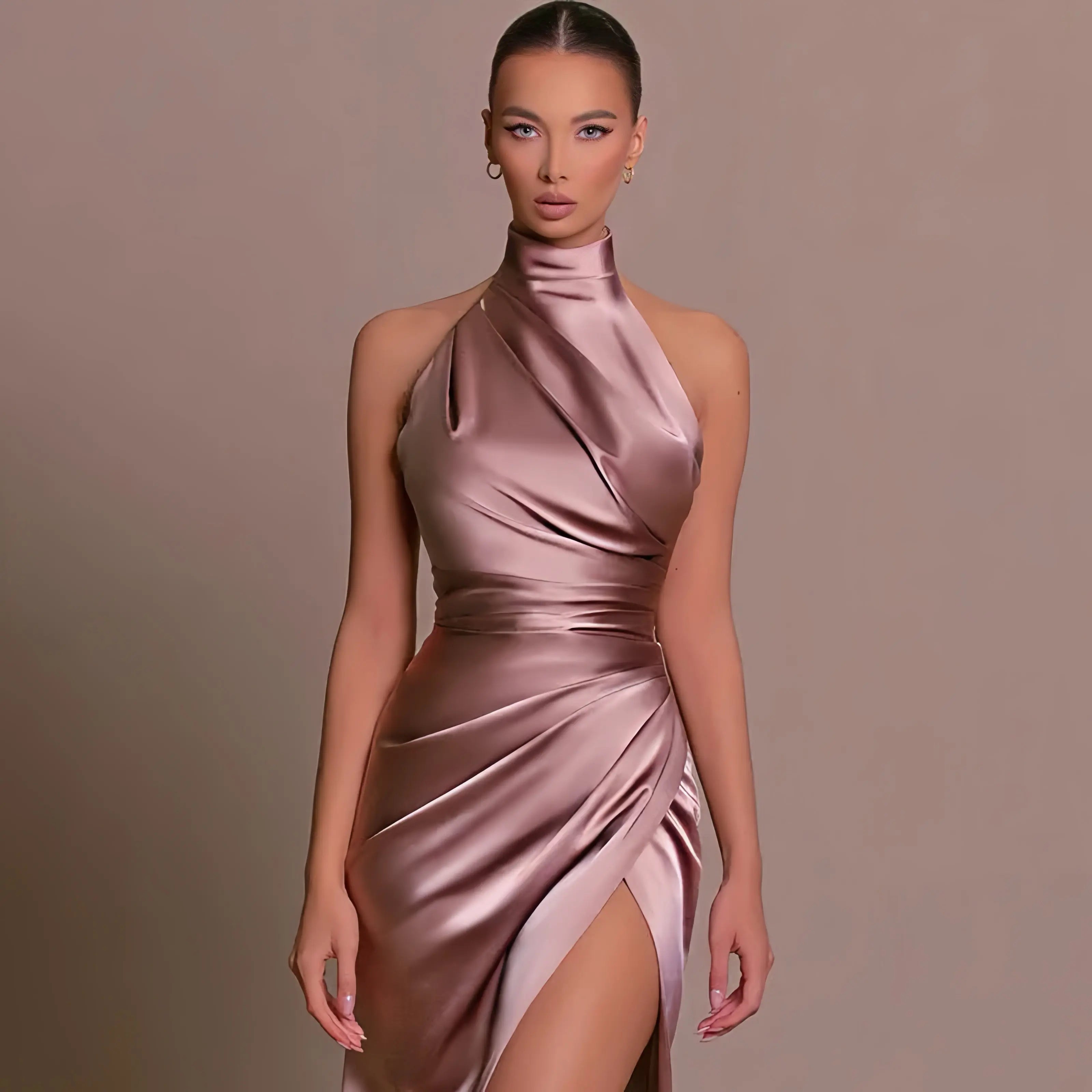 Elegante verleidelijke satijnen halter avondjurk – Dames