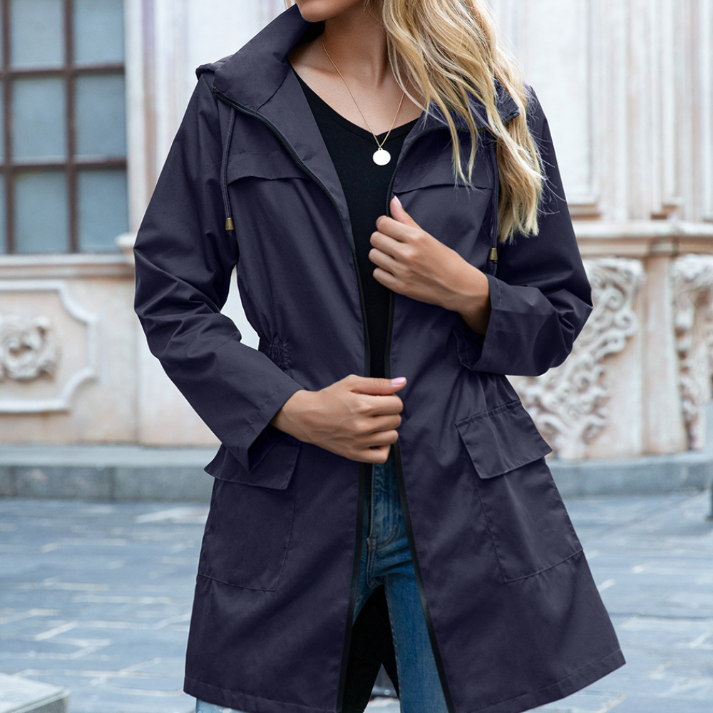 Stijlvolle waterafstotende trenchcoat met getailleerde pasvorm – Dames