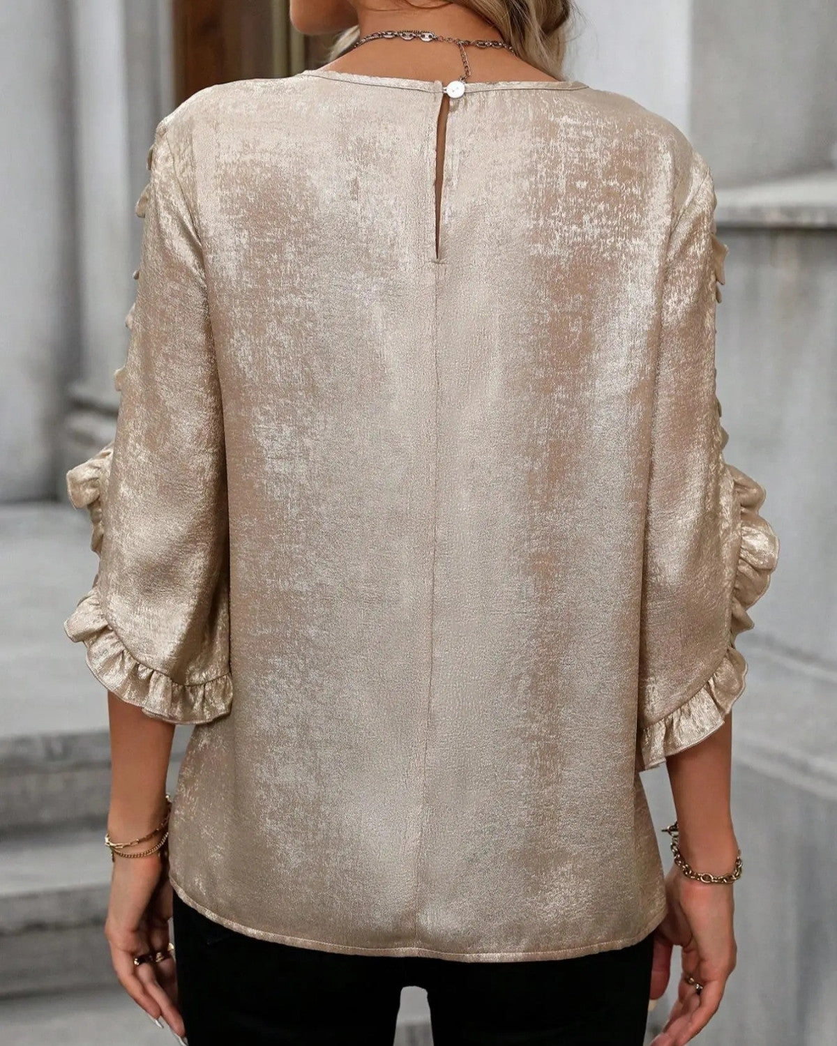 Elegante ademende satijnen top met ruches – Dames