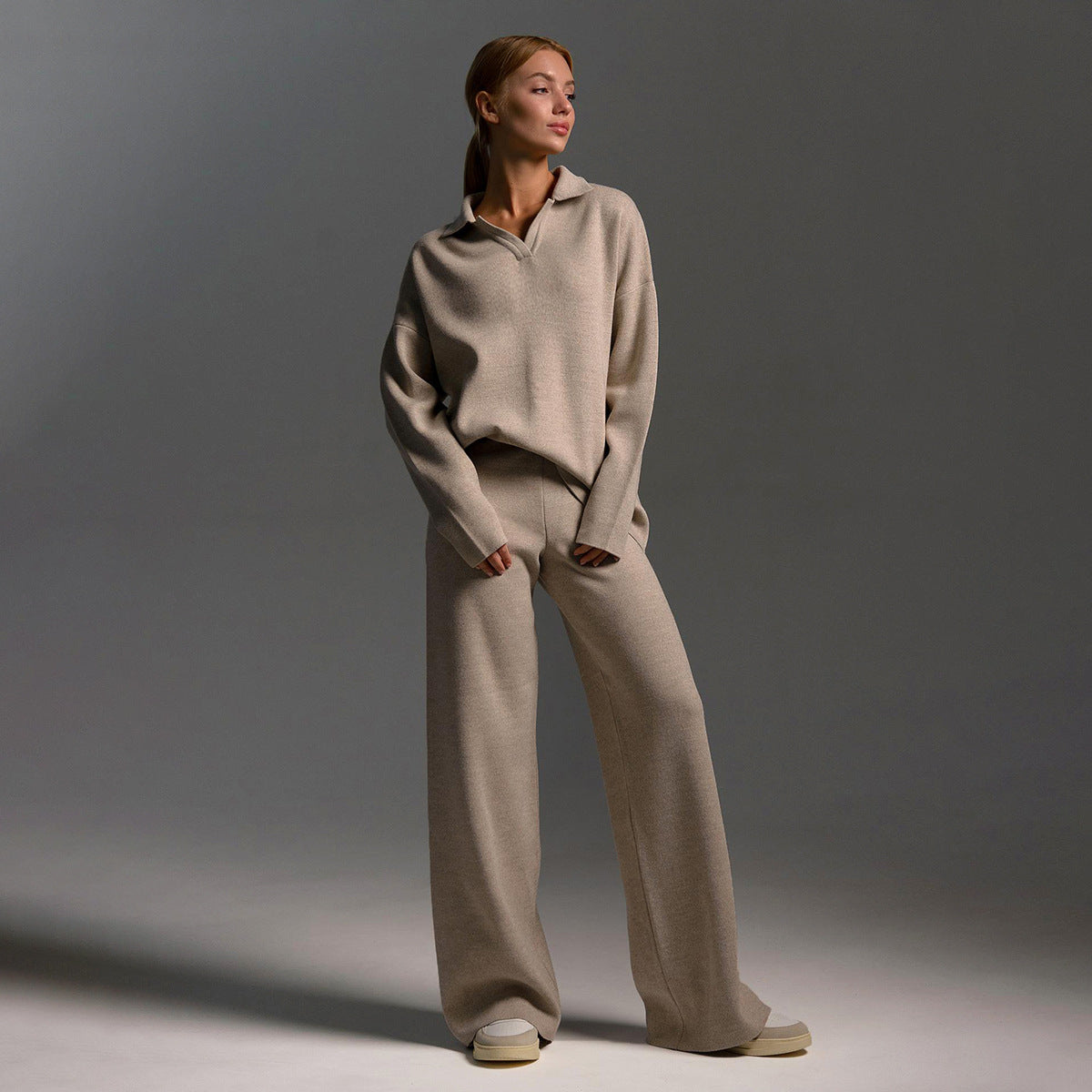 Comfortabele loungewear herfst set gebreid met oversized trui en wijde broek – Dames
