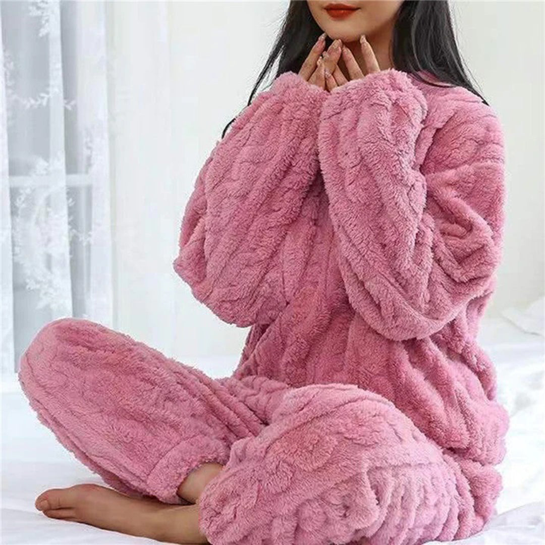 Comfortabele warme pyjama set met elegante pasvorm – Dames
