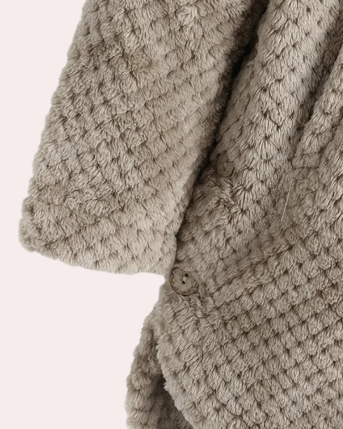 Warme winterjas met capuchon en elegante pasvorm – Dames