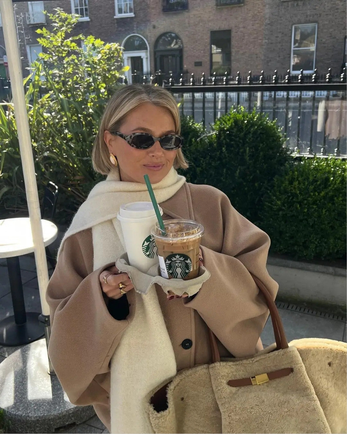 Warme wollen oversized herfstjas met knopen – Dames