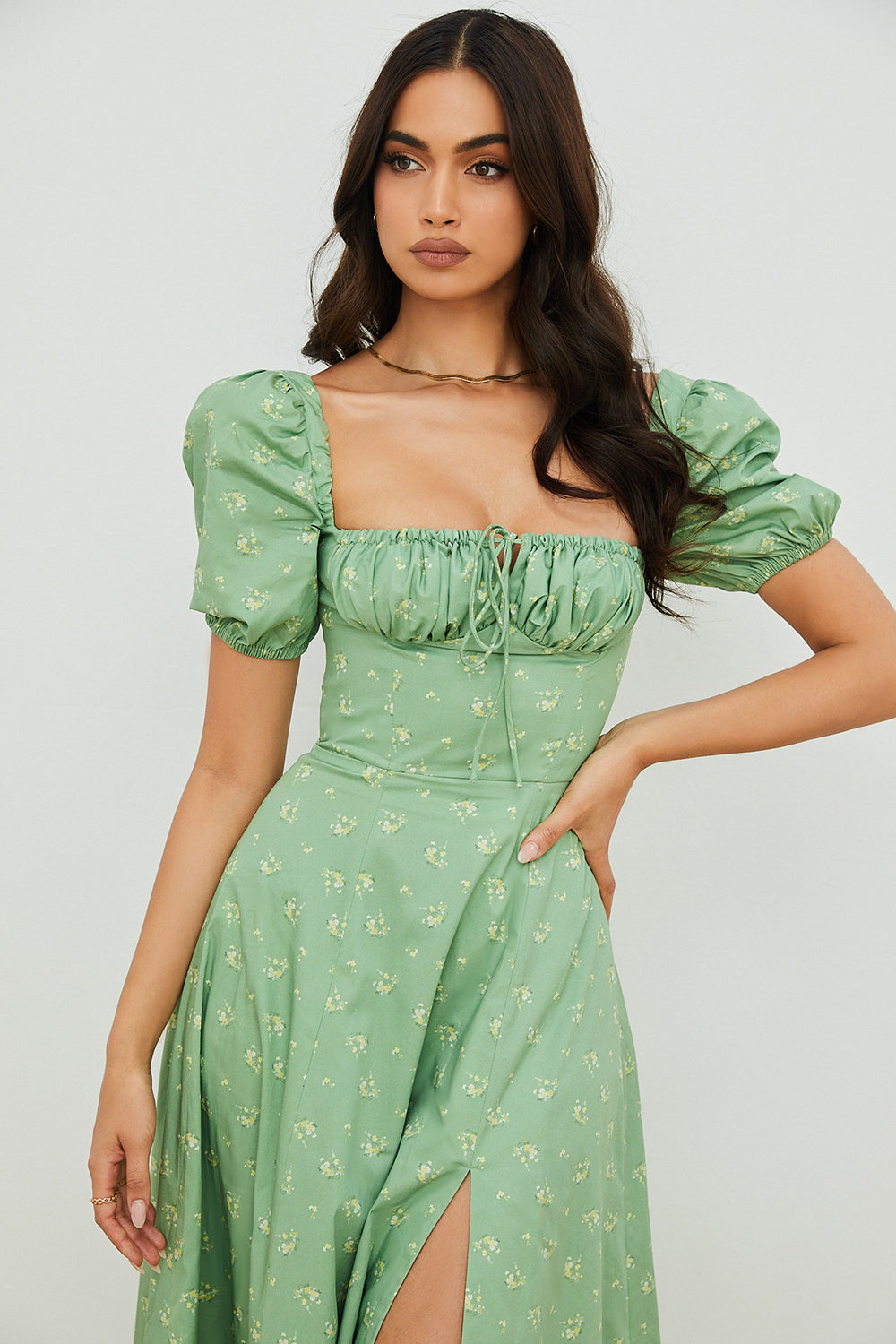 Tessa | Elegante Midi Jurk Met Vierkante Halslijn Voor Dames